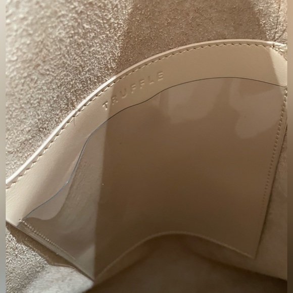 Truffle Everyday Tote - Picture 3 of 7